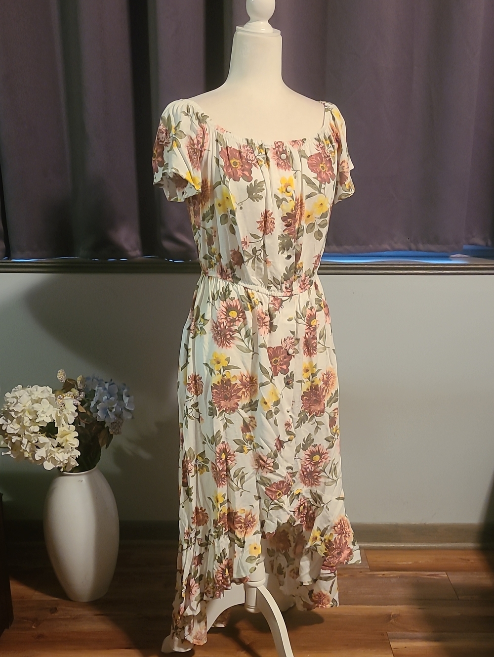 J For Justify Boho Floral High-Low Dress in Cream and Pink - Large